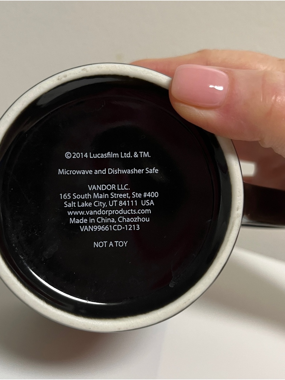 Black and Red Darth Vader Ceramic Mug - Home Office coffee/tea mug - Picture 4 of 5